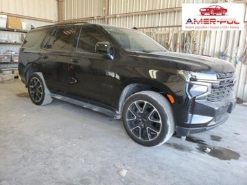 Chevrolet Tahoe GMT900 2023 Chevrolet Tahoe 2023, 5.3L, C1500 RST, od ubezpieczalni 5.3 Benzyna 355KM