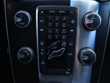 Volvo S40 II 2015 Volvo V40 2.0 D2, Skóra, Navi, Klima, Klimatronic, zdjęcie 18