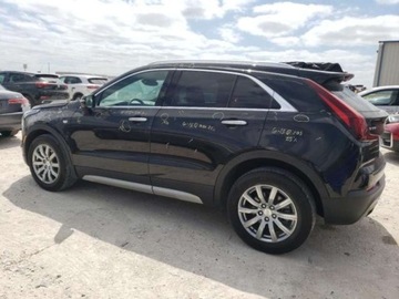 Cadillac 2023 Cadillac XT4 2023, 2.0L, PREMIUM LUXURY, po gradobiciu 2.0 Benzyna 235KM, zdjęcie 5