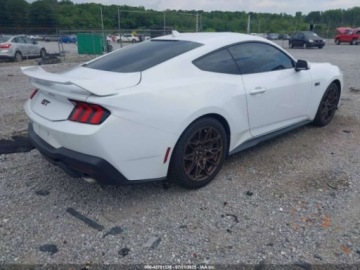 Ford Mustang VI 2024 Ford Mustang GT Premium Fastback 2024 5.0l 5.0 Benzyna 486KM, zdjęcie 5