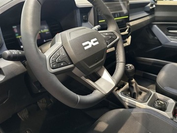 Dacia Bigster 1.2 TCe 130KM 2025 Od ręki - Expression mHEV 4x4 1.2 TCe 130KM / Pakiet Easy, zdjęcie 7