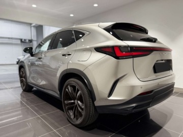 Lexus NX II SUV Facelifting 2.5 350h 200KM 2026 350h Prestige AWD 200KM | Head Up Display, zdjęcie 4