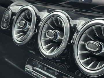 Mercedes GLA II Off-roader Facelifting 1.3 200 163KM 2025 MERCEDES-BENZ GLA 200 AMG Line Suv 1.3 (163KM) 2025, zdjęcie 10