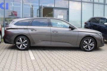 Peugeot 308 III SW 1.5 BlueHDi 130KM 2022 Peugeot 308 Allure, zdjęcie 3