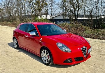 Alfa Romeo Giulietta Nuova II Hatchback 5d 1750 TBi 16v 235KM 2011