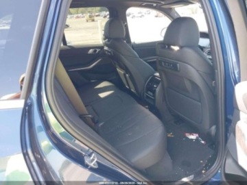 BMW X5 G05 2022 BMW X5 2022r., 4x4, 3.0L 3.0 Benzyna 335KM, zdjęcie 9
