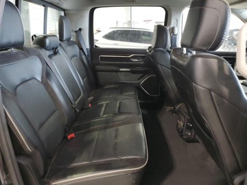  RAM 1500 Laramie 2022 3.0l 3.0 Diesel 260KM, zdjęcie 10