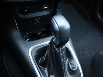 Citroen C3 III Hatchback Facelifting 1.2 PureTech 110KM 2022 Citroen C3 1.2 PureTech, Salon Polska, Serwis ASO, zdjęcie 16