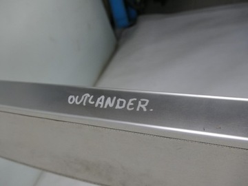 MITSUBISHI OUTLANDER II ROLETA KUFRU KRYT ZÁCLONA