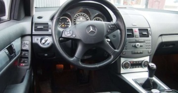 Mercedes Klasa C W204 Limuzyna 1.6 180 K BlueEFFICIENCY 156KM 2009 Mercedes-Benz Klasa C Benzyna Kompressor156KM Polskory Alu 1.6 156KM, zdjęcie 22