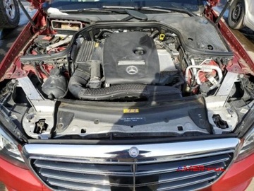 Mercedes Klasa E W213 2017 Mercedes-Benz Klasa E 2017 r., 2,0L 300 4MATIC 2.0 Benzyna 241KM, zdjęcie 10