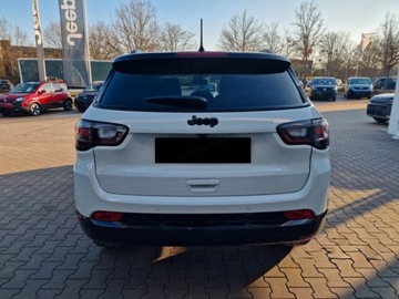 Jeep Compass II 2025 JEEP Compass Summit 1.5 T4 mHEV FWD DCT Suv 130KM 2025, zdjęcie 4