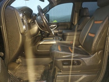  GMC Sierra K2500 AT4 2021 6.6L 6.6 Diesel 401KM, zdjęcie 7