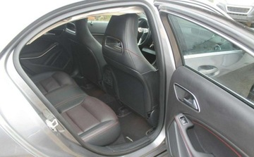 Mercedes Klasa A W176 Hatchback 5d 2.1 220 CDI BlueEFFICIENCY 170KM 2015 Mercedes-Benz Klasa A 2.1 Diesel 170KM, zdjęcie 8