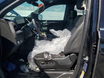 Chevrolet Suburban GMT900 2025 Chevrolet Suburban C1500 LT 2025 5.3l 5.3 Benzyna 355KM, zdjęcie 7