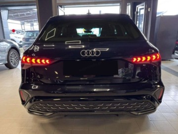 Audi A3 8Y Sportback Facelifting 1.5 35 TFSI 150KM 2026 AUDI A3 35 TFSI S Line Sportback Hatchback 1.5 (150KM) 2026, zdjęcie 1