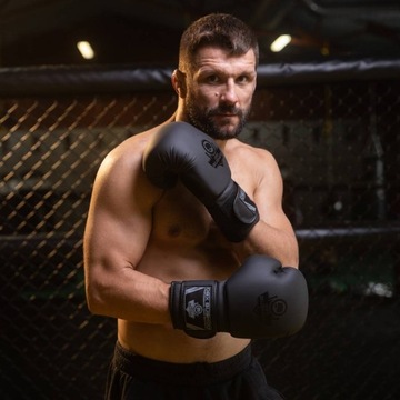 Боксёрские перчатки для тренировочных спаррингов 12 унций