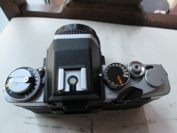 MINOLTA XE-1 С MINOLTA 50/1.7