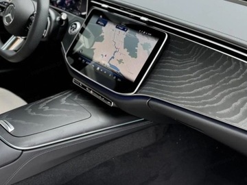 Mercedes Klasa E W214 Sedan 2.0 200 204KM 2025 E Klasa 200 4-Matic AMG 2.0 (204KM) 2025, zdjęcie 8