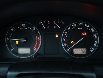 Skoda Superb I 1.9 TDI 115KM 2007 Skoda Superb 1.9 TDI, Klima, Klimatronic, zdjęcie 10