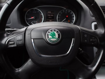 Skoda Octavia II Kombi 1.4 TSI 122KM 2011 Skoda Octavia 1.4 TSI, Xenon, Klima, Klimatronic, zdjęcie 15