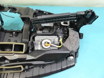 DESKA ROZDĚLOVAČE MITSUBISHI LANCER VIII AIRBAG