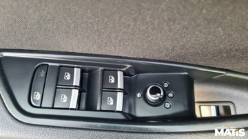 Audi A4 B9 Avant 2.0 TFSI ultra 190KM 2017 Audi A4 Avant 2.0T 190KM Automat Virtual navi czujniki bi xenony 100 bezwy, zdjęcie 37