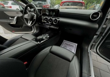 Mercedes Klasa A W177/V177 Hatchback 1.5 180d 116KM 2018 Mercedes-Benz Klasa A kamera 1.5D NAVI gwarancja LED 1.5 Diesel, zdjęcie 14