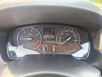 Renault Laguna III Grandtour 2.0 dCi 150KM 2009 Renault Laguna 2.0 dCi Privilege 2009, zdjęcie 2