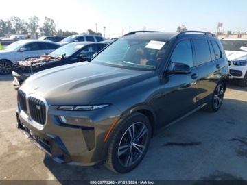 BMW X7 2024 BMW X7 2024r, M60I, 4.4L, 4x4 4.4 Benzyna 523KM, zdjęcie 1