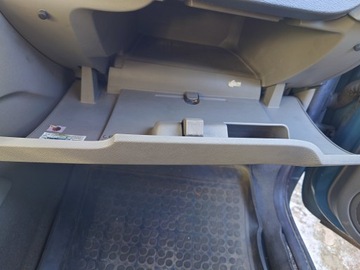 Renault Kangoo II Mikrovan 1.6 8v 90KM 2010 Renault Kangoo II 1.6 5-osób 2010r. benzyna + gaz LPG + hak, zdjęcie 25