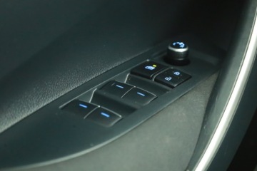 Toyota Corolla XII Sedan 1.5 VVT-i 125KM 2022 Toyota Corolla 1.5 VVT-i, Salon Polska, zdjęcie 16