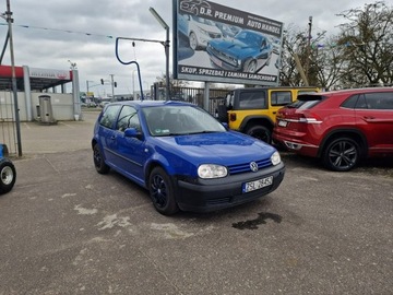 Volkswagen Golf IV Hatchback 1.4 16V 75KM 2001 Volkswagen Golf 1.4 Benzyna 75 KM, klimatyzacja