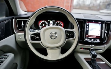 Volvo XC60 II Crossover T5 250KM 2019 Volvo XC 60 Volvo XC 60 T5 Geartronic Inscription 2.0 Benzyna 250KM, zdjęcie 21