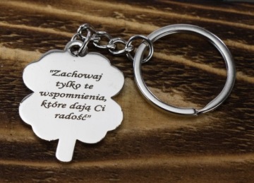 Брелок с ГРАВИРОВКОЙ для подарка клевера