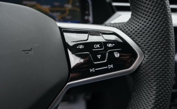 Volkswagen Arteon Fastback Facelifting 2.0 TDI SCR 150KM 2021 Volkswagen Arteon 2,0 TDI 2X R-LINE DSG HEDA UP Nawigacja Kamera Virtual, zdjęcie 33