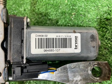 MOTOR REGULACE PODPORA SEDAČKY JAGUAR F-PACE X761 984685107