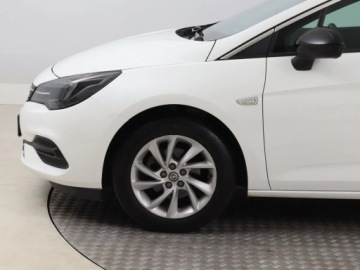 Opel Astra K Sportstourer Facelifting 1.2 Turbo 145KM 2021 Opel Astra 1.2 Turbo, Salon Polska, 1. Właściciel, zdjęcie 14