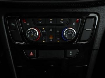 Opel Mokka I X 1.4 Turbo Ecotec 140KM 2018 Opel Mokka Innovation automat skóra navi kamera, zdjęcie 25