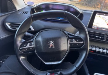 Peugeot 3008 II Crossover 1.2 PureTech 130KM 2019 Peugeot 3008 Rezerwacja 1.2 Benzyna 130KM, zdjęcie 15