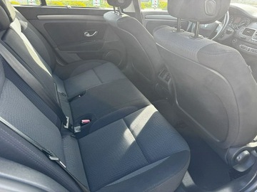 Renault Laguna III Hatchback 2.0 16v 140KM 2009 Renault Laguna Benzyna Climatronic Gwarancja, zdjęcie 11