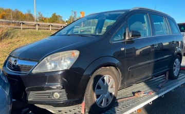 Opel Zafira B 1.8 ECOTEC 140KM 2006 Opel Zafira B 1.8 140KM, 7-Osobowy, Zarejestrowany w Polsce, VAT-marza, zdjęcie 37