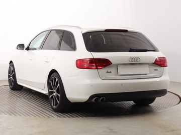 Audi A4 B8 Avant 2.0 TDI 143KM 2011 Audi A4 2.0 TDI, Automat, Xenon, Bi-Xenon, Klima, zdjęcie 3