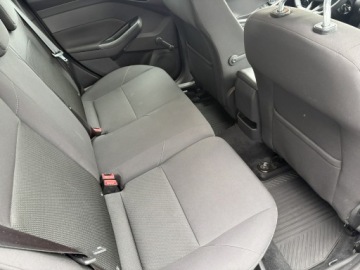 Ford Focus III Kombi Facelifting 1.5 TDCi ECOnetic 105KM 2016 Ford Focus 1.5 TDCi, zdjęcie 9