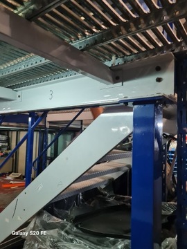 Складская площадка с мезонином, итальянское производство, 400 м2 ORIGINAL MOBILFER