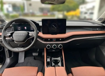 Skoda Superb III Liftback Facelifting 2.0 TDI SCR 150KM 2025 Skoda Superb Laurin &amp; Klement 2.0 TDI 150 KM HAK Tapicerka KONIAK, Kam 360, zdjęcie 4