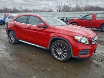 Mercedes GLA I 2018 Mercedes-Benz GLA 2018 MERCEDES-BENZ GLA 250 4MATIC 2.0 Benzyna 224KM, zdjęcie 3