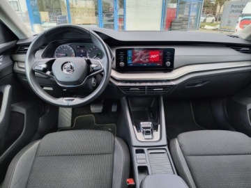 Skoda Octavia IV Kombi 2.0 TDI 150KM 2022 Skoda Octavia Combi 2.0 TDI Ambition DSG, 150KM, S, zdjęcie 13