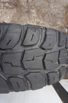 KUMHO ROAD VENTURE MT 235/75 R15 ПАРА ШИН 8 мм 2018 г.