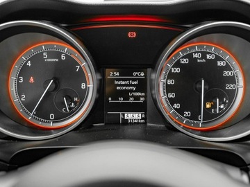 Suzuki Swift VI Hatchback Facelifting 1.2 DualJet SHVS 83KM 2021 Suzuki Swift JSAAZCA3S00528495#1.2 Dualjet SHVS, zdjęcie 11